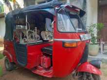 Bajaj 4 Stroke 2008 Three Wheel