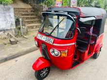 Bajaj 4 Stroke 2011 Three Wheel