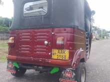 Bajaj 4 Stroke 2013 Three Wheel