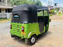 https://riyasewana.com/uploads/bajaj-4-stroke-1412523122413.jpg