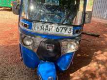 Bajaj 4 Stroke 2014 Three Wheel