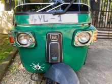 Bajaj 4 Stroke 2011 Three Wheel