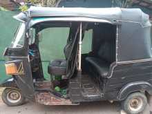 https://riyasewana.com/uploads/bajaj-4-stroke-151042054843.jpg