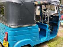 https://riyasewana.com/uploads/bajaj-4-stroke-1511451672.jpg