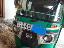 Bajaj 4 Stroke 2015 Three Wheel