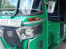 Bajaj 4 Stroke 2015 Three Wheel