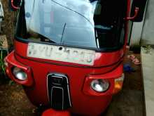 Bajaj 4 Stroke 2011 Three Wheel