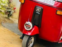 Bajaj 4 Stroke 2009 Three Wheel