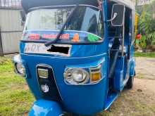 Bajaj 4 Stroke 2010 Three Wheel