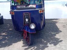 Bajaj 4 Stroke 2009 Three Wheel