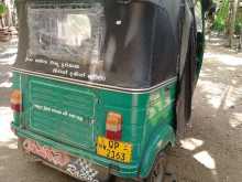 https://riyasewana.com/uploads/bajaj-4-stroke-161901184982.jpg