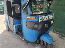Bajaj 4 Stroke 2015 Three Wheel