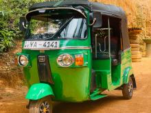 Bajaj 4 Stroke 2010 Three Wheel