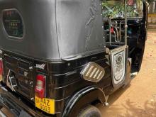 https://riyasewana.com/uploads/bajaj-4-stroke-167551224801.jpg