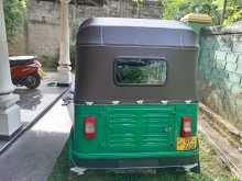 https://riyasewana.com/uploads/bajaj-4-stroke-17142730604.jpg