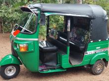 https://riyasewana.com/uploads/bajaj-4-stroke-1715485917916.jpg