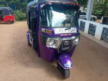 Bajaj 4 Stroke 2015 Three Wheel