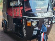 Bajaj 4 Stroke 2011 Three Wheel