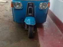 Bajaj 4 Stroke 2011 Three Wheel