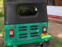 Bajaj 4 Stroke 2016 Three Wheel