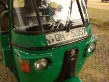https://riyasewana.com/uploads/bajaj-4-stroke-17835104042.jpg
