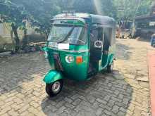 Bajaj 4 Stroke 2010 Three Wheel