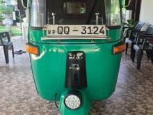 Bajaj 4 Stroke 2008 Three Wheel
