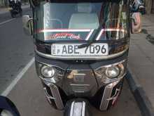 Bajaj 4 STROKE 2015 Three Wheel