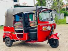 https://riyasewana.com/uploads/bajaj-4-stroke-18015536715.jpg