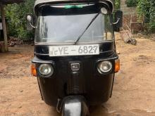 https://riyasewana.com/uploads/bajaj-4-stroke-1811122817172.jpg