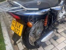 https://riyasewana.com/uploads/bajaj-4-stroke-181124311388490.jpg