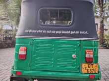 https://riyasewana.com/uploads/bajaj-4-stroke-181533124613.jpg