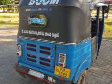 https://riyasewana.com/uploads/bajaj-4-stroke-181918274962.jpg