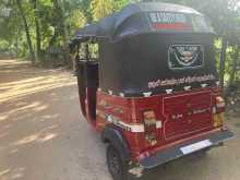 https://riyasewana.com/uploads/bajaj-4-stroke-1820173822703.jpg