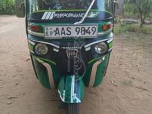 Bajaj 4 Stroke 2014 Three Wheel