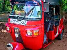 Bajaj 4 Stroke 2011 Three Wheel