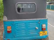 https://riyasewana.com/uploads/bajaj-4-stroke-190100112.jpg