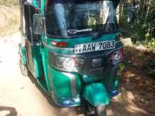 Bajaj 4 Stroke 2015 Three Wheel