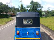 Bajaj 4 Stroke 2010 Three Wheel