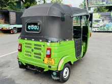 https://riyasewana.com/uploads/bajaj-4-stroke-19121422083.jpg