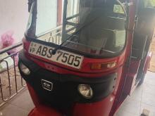 Bajaj 4 Stroke 2018 Three Wheel