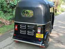 https://riyasewana.com/uploads/bajaj-4-stroke-191538444842.jpg