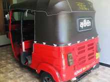 Bajaj 4 Stroke 2013 Three Wheel