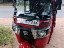 Bajaj 4 Stroke 2015 Three Wheel
