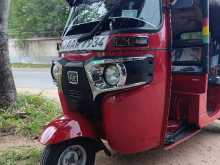 https://riyasewana.com/uploads/bajaj-4-stroke-191801214983.jpg