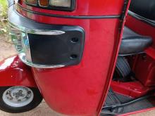 https://riyasewana.com/uploads/bajaj-4-stroke-191802076726.jpg