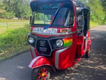 Bajaj 4 Stroke 2015 Three Wheel