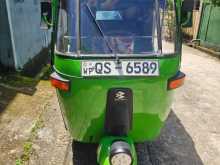 Bajaj 4 Stroke 2009 Three Wheel