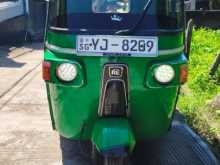 Bajaj 4 Stroke 2011 Three Wheel