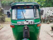 Bajaj 4 Stroke 2004 Three Wheel